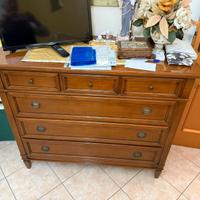 Camera da letto completa in legno massello