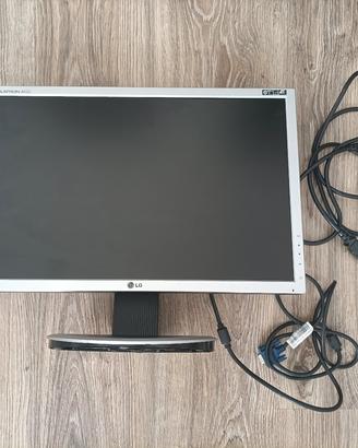 Monitor LG Flatron 19" LCD - Grigio/Nero - Complet