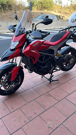 Ducati hyperstrada 821