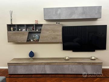 PARETE ATTREZZATA EFFETTO CEMENTO