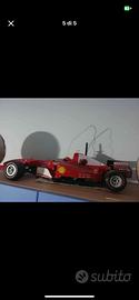 Ferrari radiocomandata a scoppio Deagostini
