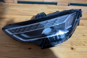 faro matrix sinistro audi A3 8Y facelift 2025