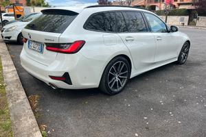 BMW 320 d anno 2020