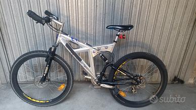 bicicletta in lega professionale 