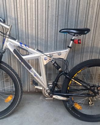 bicicletta in lega professionale 