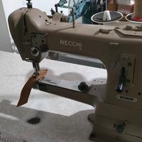 macchina da cucire triplice trasporto Necchi 840
