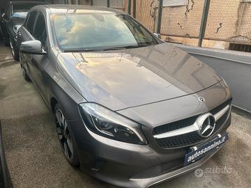 Mercedes-benz A 180 d Premium