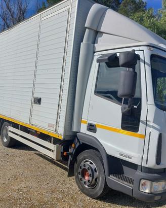 Iveco Eurocargo 90 18 cassonato e sponda