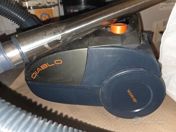 aspirapolvere ariete 