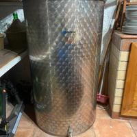 Contenitore acciacio per vino 500 litri