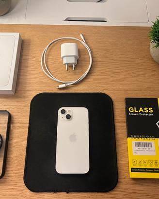 iPhone 13 128GB Bianco + Accessori - Trattabile