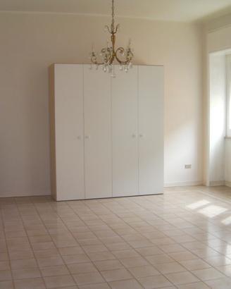 2 Studenti per completare appartamento