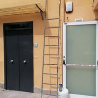 Scala in ferro 323x45cm (sezione 2x3cm)