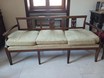 Divano fine '700