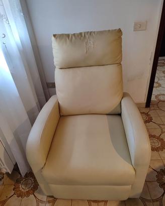 poltrona elettrica alza persona relax benessere