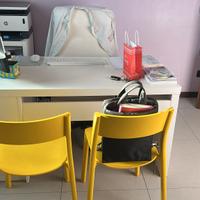 scrivania IKEA Malm colore bianco
