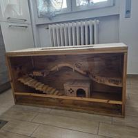 gabbia/teca per animali in legno