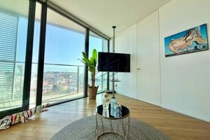 Appartamento di 83 m² con 3 locali e box auto a Je