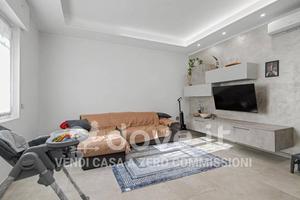 Casa indipendente Via Michelangelo Buonarroti, 7,