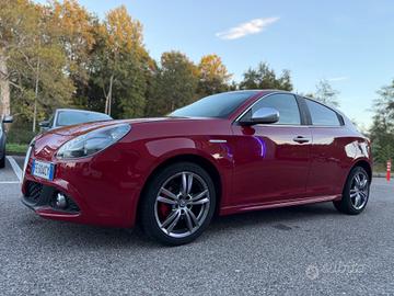 Alfa Romeo Giulietta 1.6 JTDm TCT 120 CV*Automatik