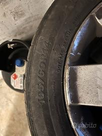 Cerchi in lega più gomme gia montate