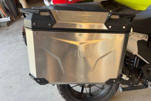 Valigie e attacchi Outback evo