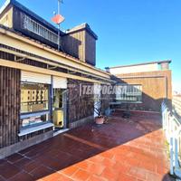 ATTICO CON AMPIO TERRAZZO A DUE PASSI DALLA METROP