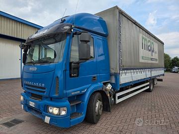 Iveco Eurocargo 120E28 centina alza-abbassa 8,2 m