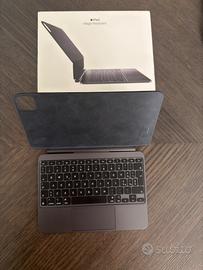 MAGIC KEYBOARD PER IPAD PRO 11 M4/M5 NERO SIDERALE