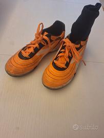 Scarpe da calcetto per bambino Diadora taglia 36.5