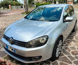 Volkswagen Golf VI 1.6 TDI (2010)