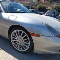 Cerchi 18" e pneumatici per Porsche