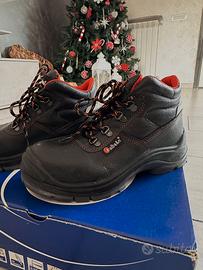 Calzatura antinfortunistica alta - misura 37