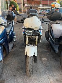 BMW F800R 2012 -  Tagliandata - gomme nuove