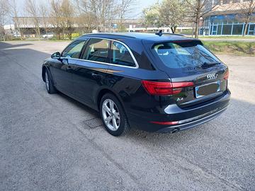 Audi A4 Avant Sport Full Optional