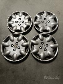 Set 4 Copricerchi Borchie Originali Peugeot 106 -