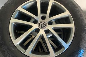 Set pneumatici invernali e cerchi  VW 16”