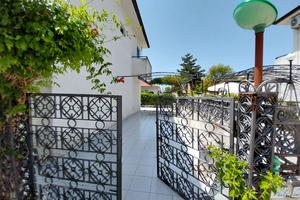 Villa su due livelli a Belvedere Marittimo (CS)