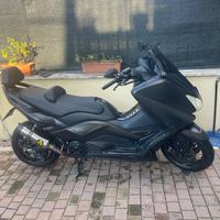 Yamaha T Max 530