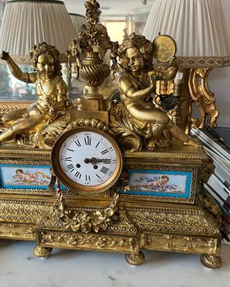 Orologio bronzo e porcellana