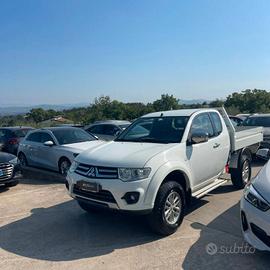 Mitsubishi L200 D.cab 2.5 di-d Intense Plus 178cv 