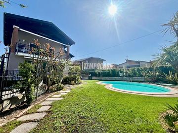 TRILOCALE IN RESIDENCE CON PISCINA A 500 METRI DAL