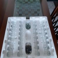 Scacchiera e dama in vetro artigianale