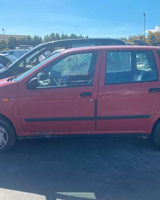 RICAMBI USATI FIAT PUNTO DEL 1998
