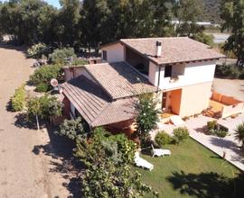 Ampia villa a 1km dalla spiaggia