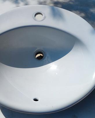 lavabo da incasso sopra piano in ceramica bianca