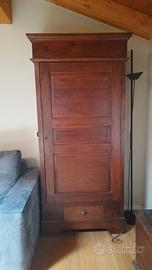 Madia in Teak