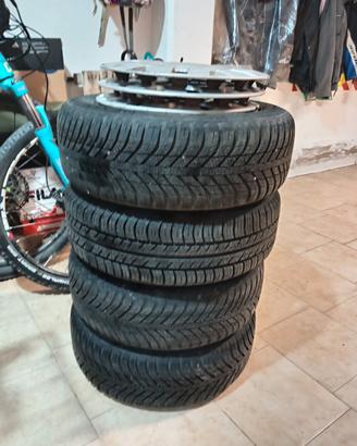 gomme e cerchi 14 VW polo