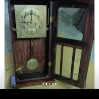 Orologio completo di chiavette