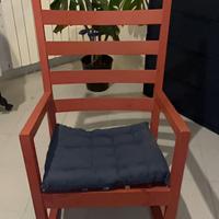 Sedia a dondolo Ikea in legno